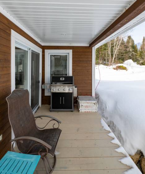 52 - Maison à vendre, Saint-Urbain (Code - su087, Charlevoix)