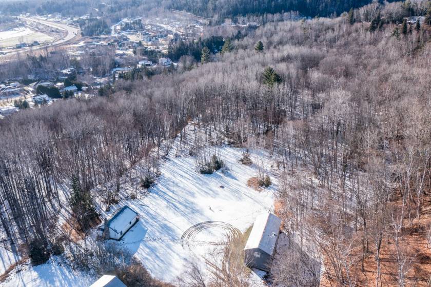 10 - Terrain et terre à vendre, Baie-Saint-Paul (Code - sp826, Charlevoix)