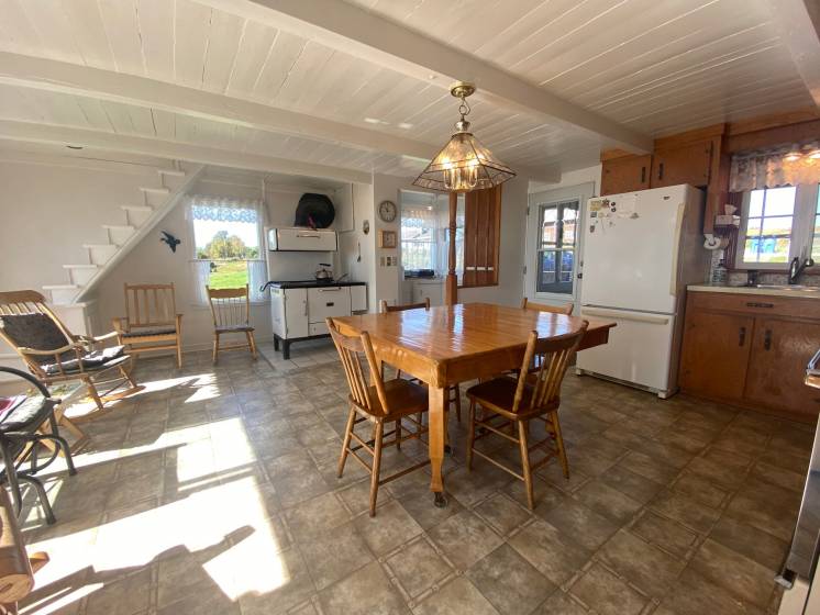 19 - House for sale, L'Isle-aux-Coudres (Code - ic043, Charlevoix)
