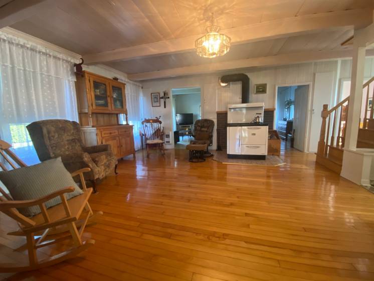 20 - House for sale, L'Isle-aux-Coudres (Code - ic043, Charlevoix)