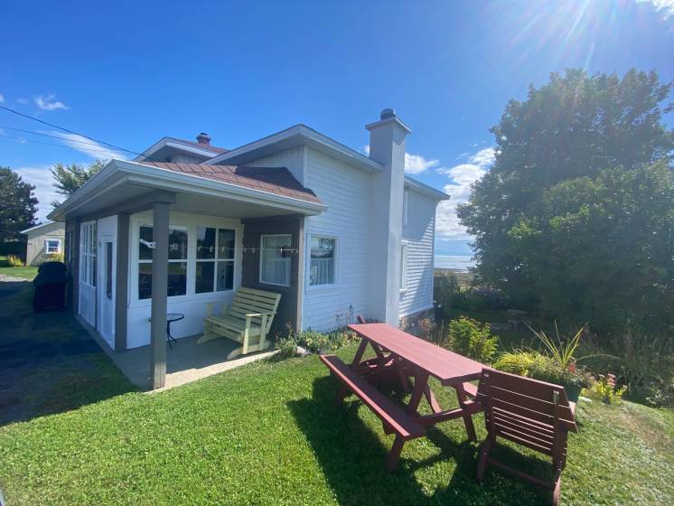 4 - House for sale, L'Isle-aux-Coudres (Code - ic043, Charlevoix)