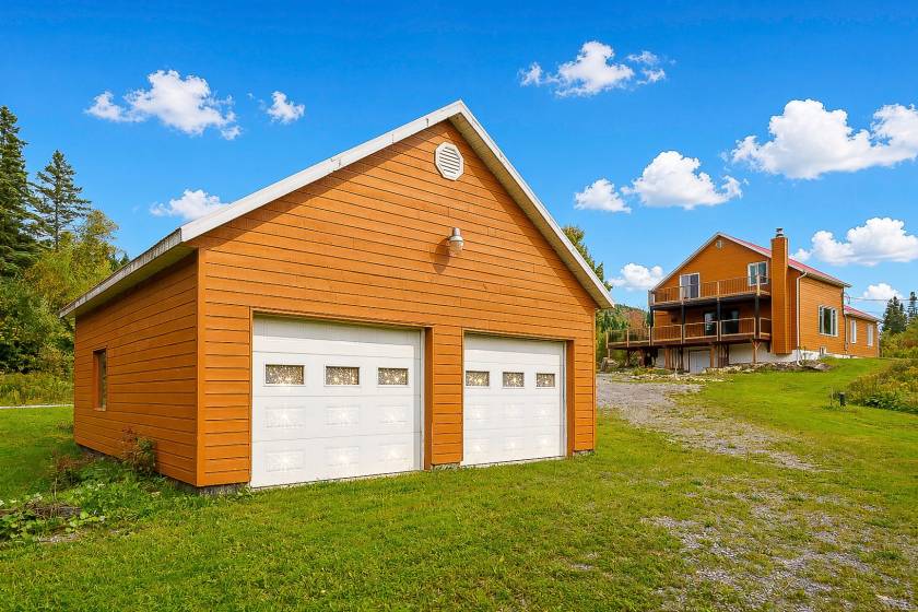 12 - Maison à vendre, Château-Richer (Code - cr035, Vieux-Québec)