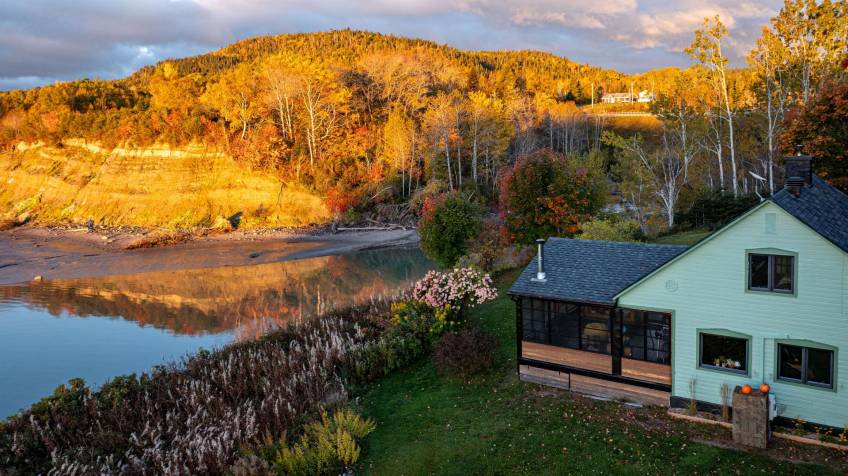 64 - Maison à vendre, Baie-Sainte-Catherine (Code - bsc006, Charlevoix)