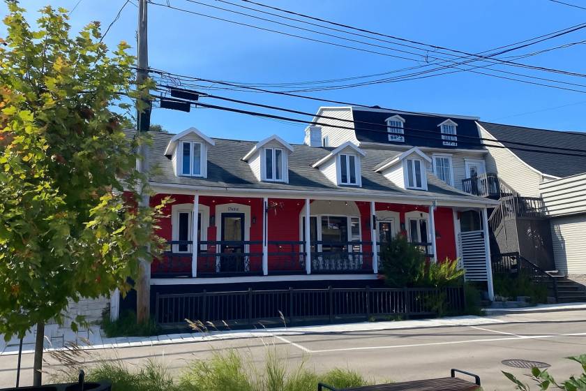 1 - Income property for sale, La Malbaie (Code - mb420, Charlevoix)