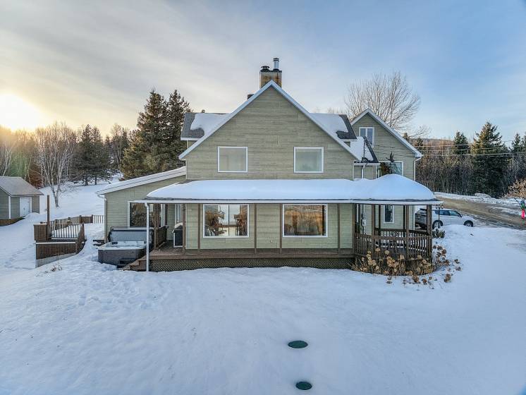 32 - Maison à vendre, Baie-Saint-Paul (Code - sp896, Charlevoix)