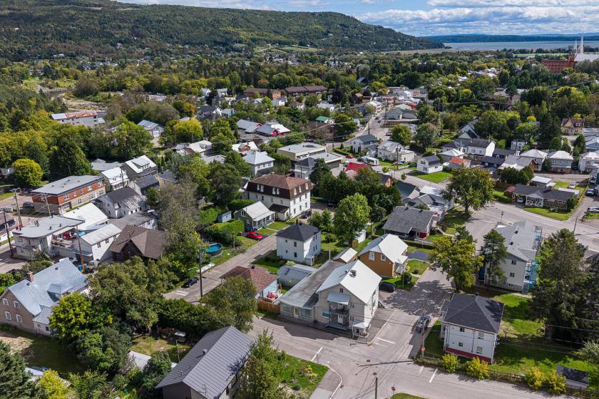 6 - Triplex à vendre, Baie-Saint-Paul (Code - sp936, Charlevoix)