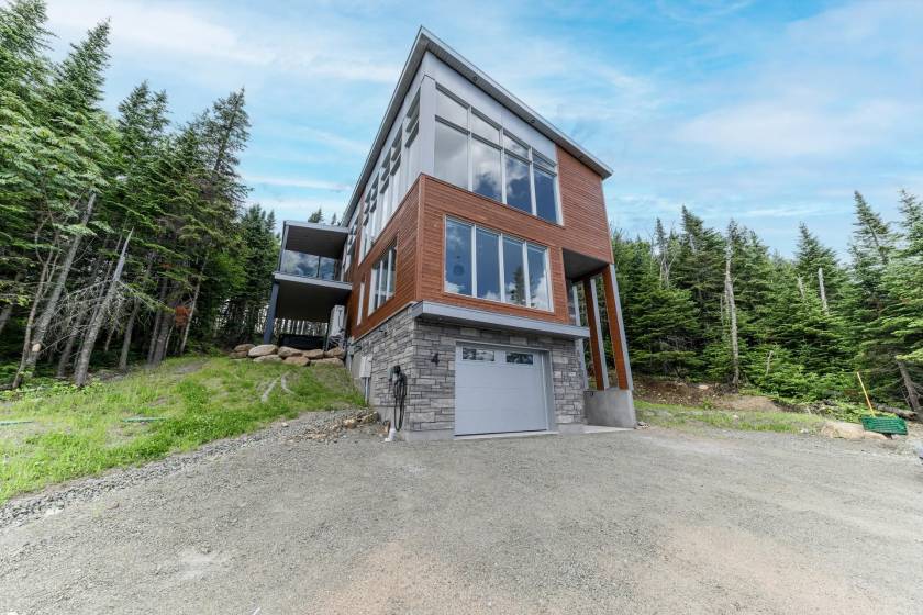 1 - House for sale, Petite-Rivière-Saint-François (Code - pr866, Charlevoix)