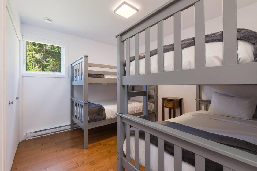 12 - House for sale, Petite-Rivière-Saint-François (Code - pr847, Charlevoix)