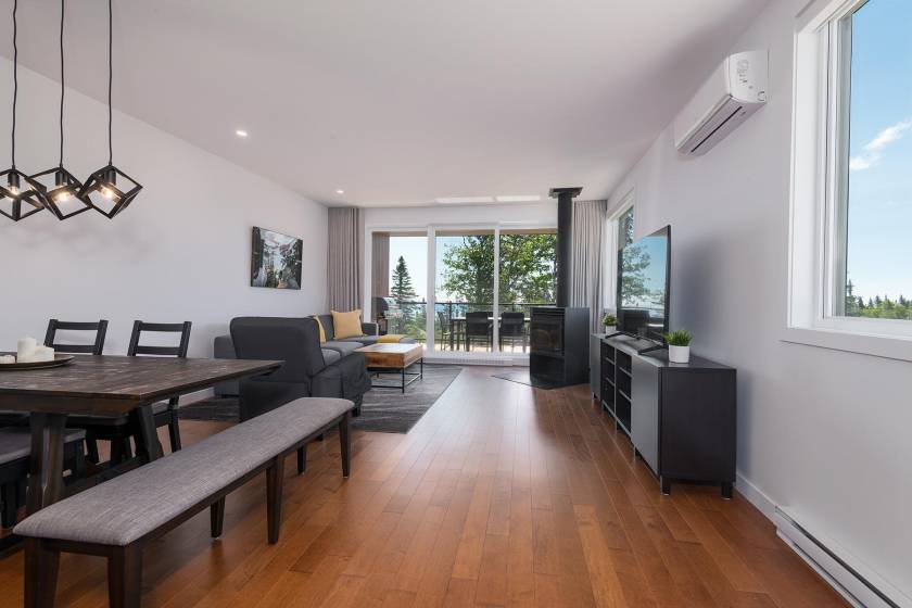 6 - House for sale, Petite-Rivière-Saint-François (Code - pr847, Charlevoix)