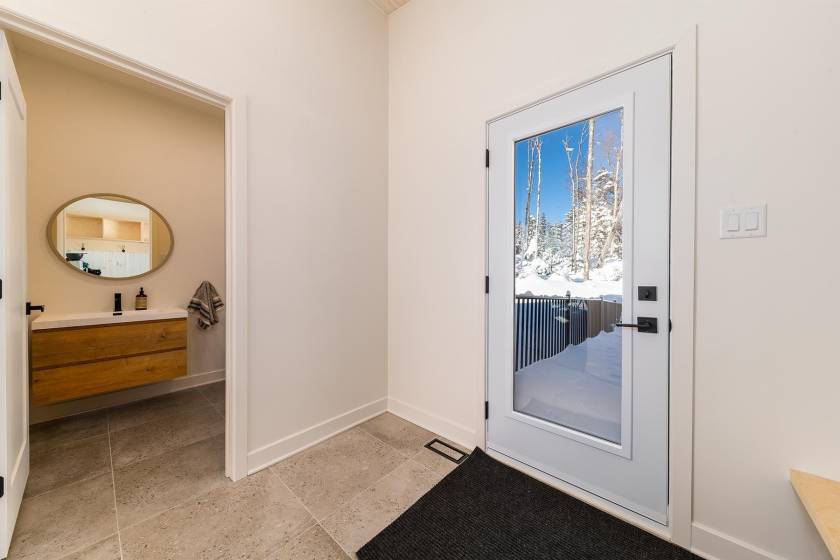 13 - House for sale, Petite-Rivière-Saint-François (Code - pr807, Charlevoix)