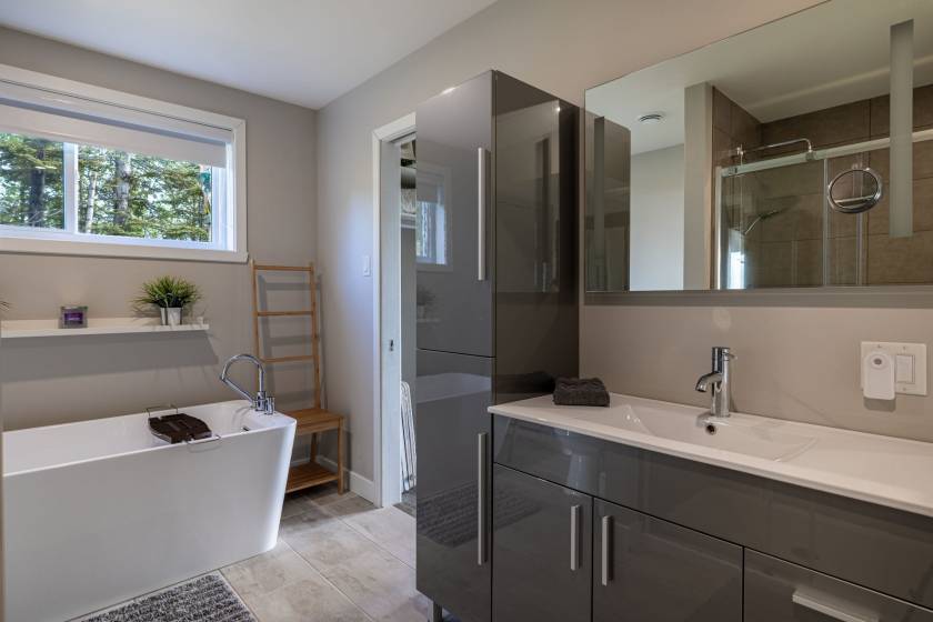 31 - Maison à vendre, Les Éboulements (Code - eb328, Charlevoix)