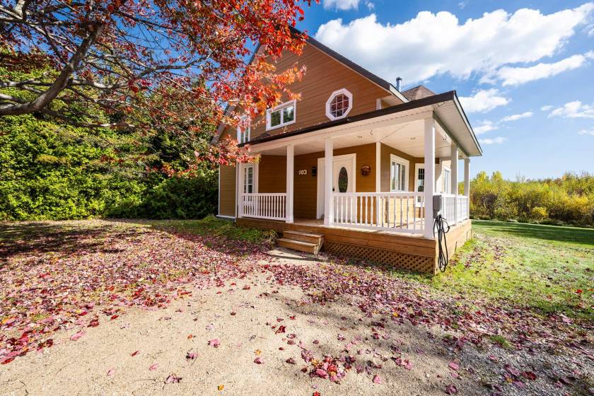 3 - House for sale, Petite-Rivière-Saint-François (Code - pr832, Charlevoix)