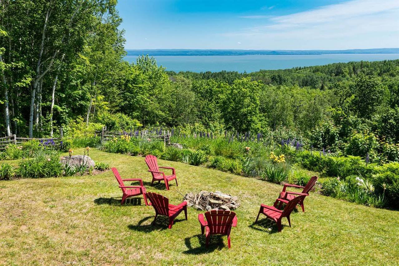17 - House for rent, La Malbaie (Code - 705, charlevoix)