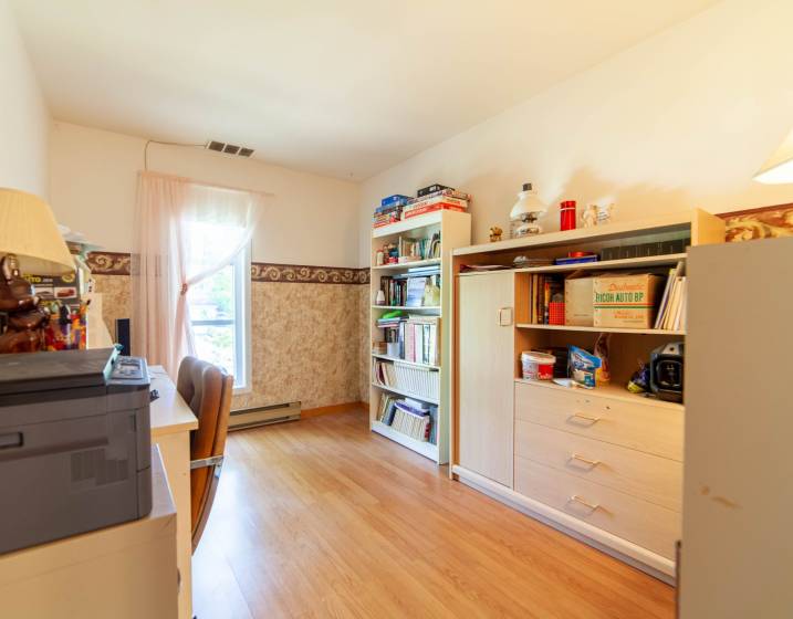 25 - Terrain et terre à vendre, (Code - 001, )