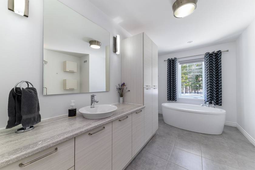 20 - Maison à vendre, Les Éboulements (Code - eb322, Charlevoix)